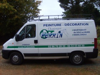 perrin dominique a pléguien (decorateur)